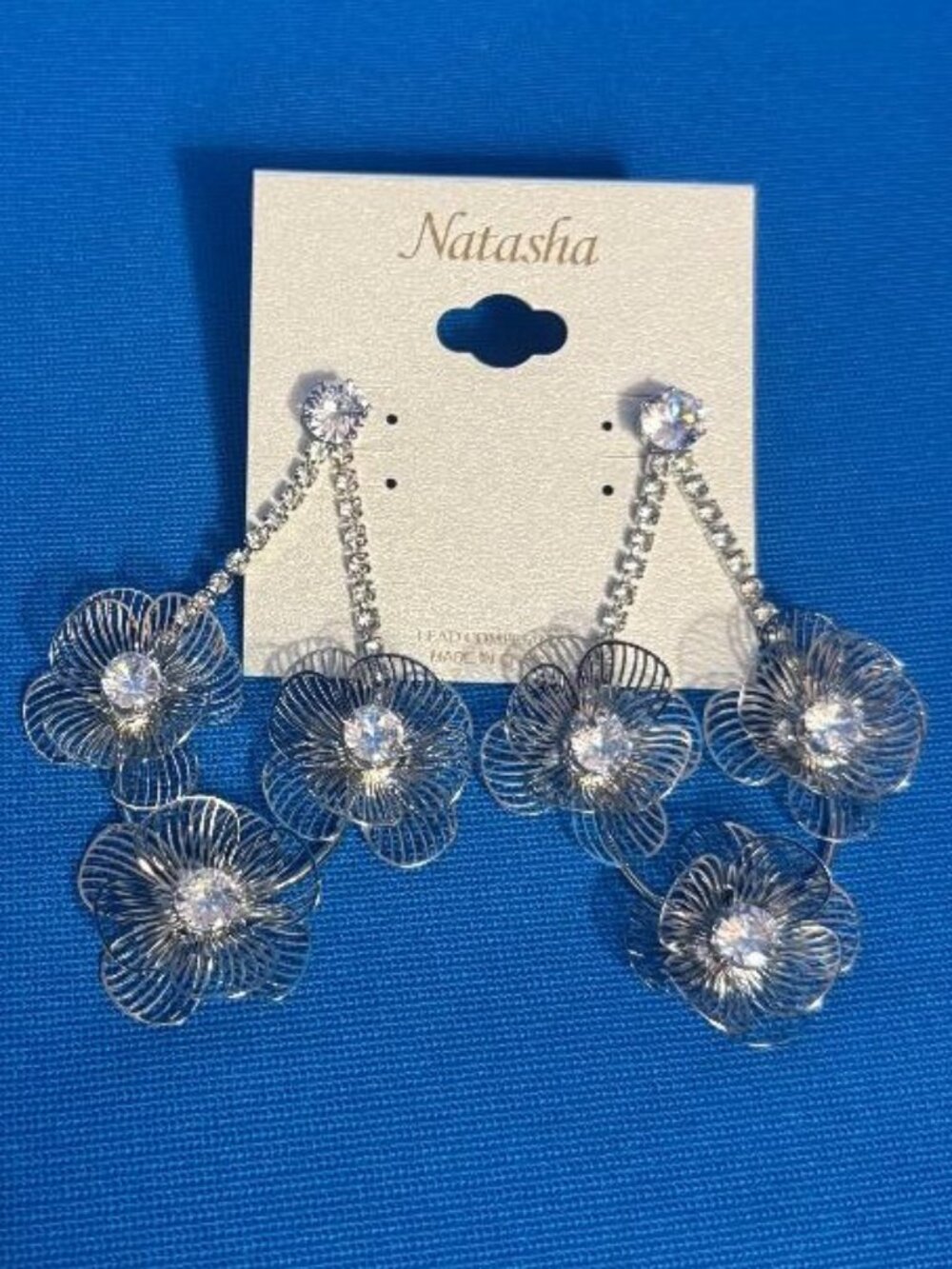 NEW NATASHA FLOWER DROP / DANGLE RHINESTONE / CRYSTAL SILVER TONE TYPE EARRINGS